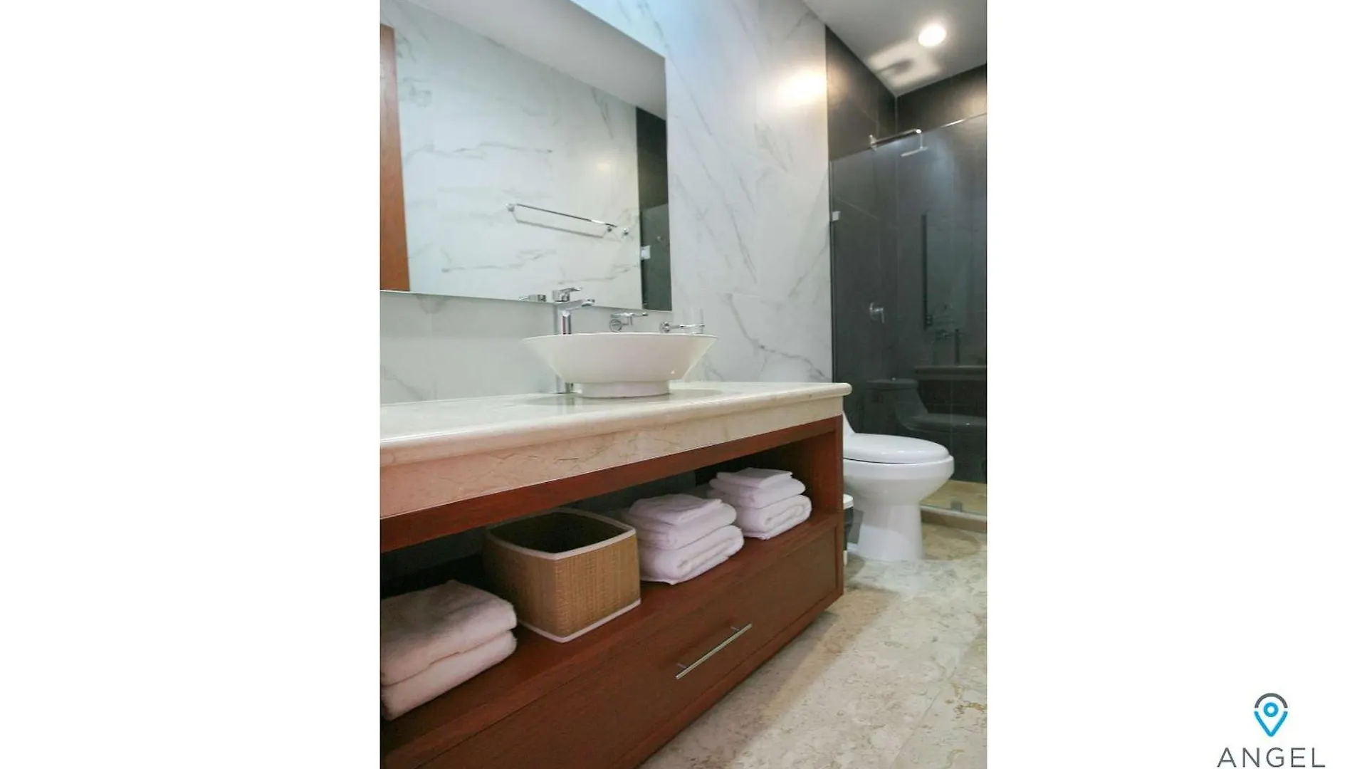 Holiday home Oceanview Rooftop Pool Balcony Steps To Beach Playa del Carmen